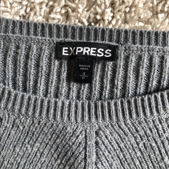 Express cropped sweater - Picture 2 of 6